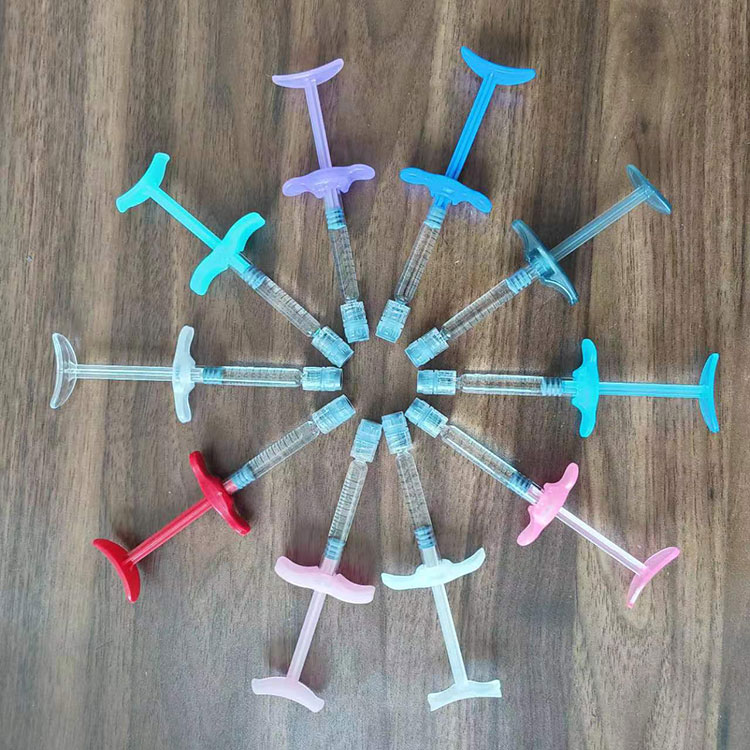 Mis vahe on ristseotud hüaluroonhappel ja tavalisel hüaluroonhappel?